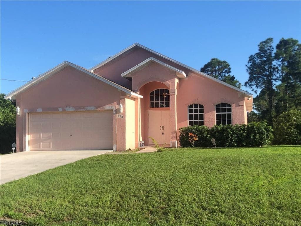 834 Sunrise BLVD LEHIGH ACRES, FL 33974
