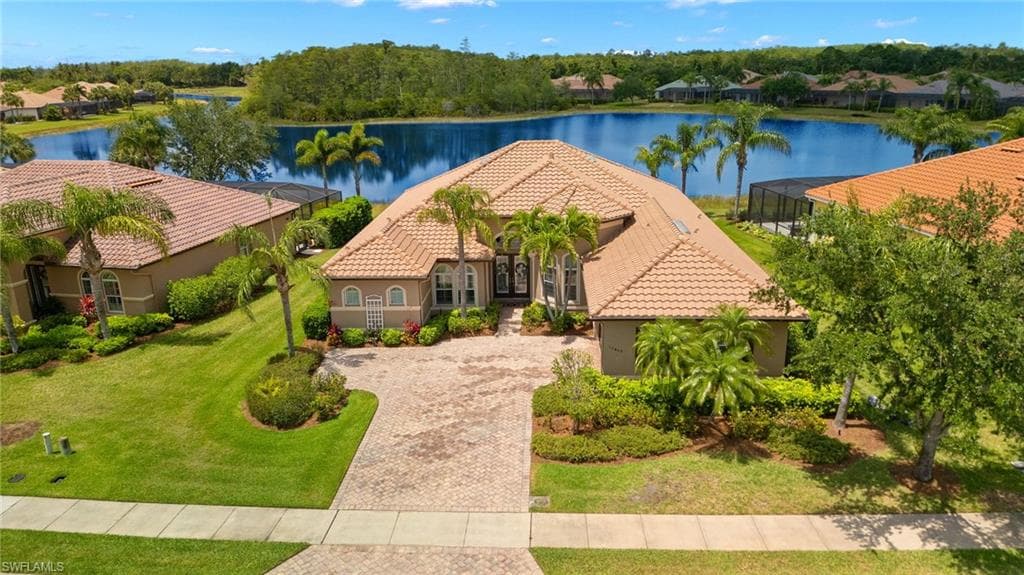 12860 Kingsmill WAY FORT MYERS, FL 33913