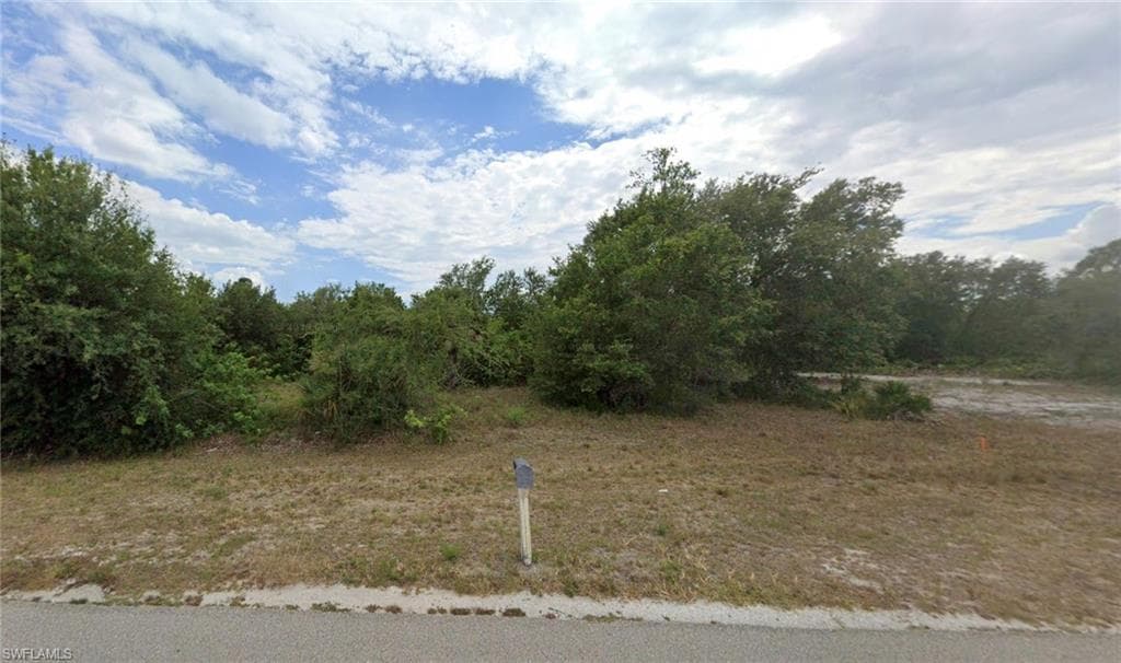 2523 Sunniland BLVD LEHIGH ACRES, FL 33971