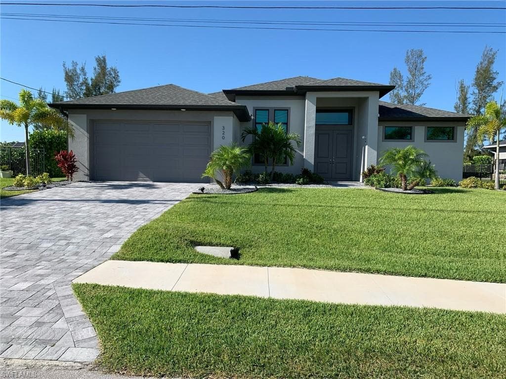 320 SW 26th ST CAPE CORAL, FL 33914