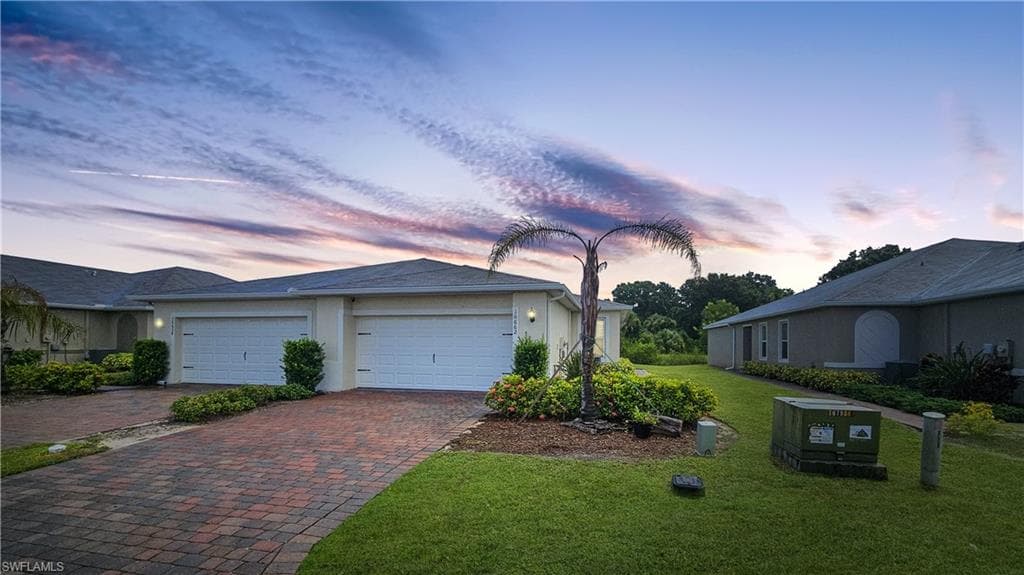 10662 Crossback LN LEHIGH ACRES, FL 33936