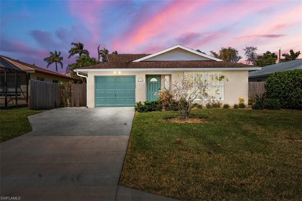 755 106th AVE N NAPLES, FL 34108