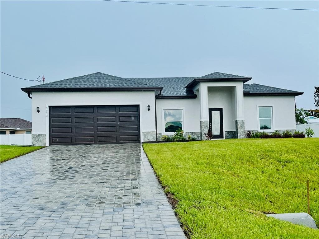 3022 NW Douglas CIR CAPE CORAL, FL 33993