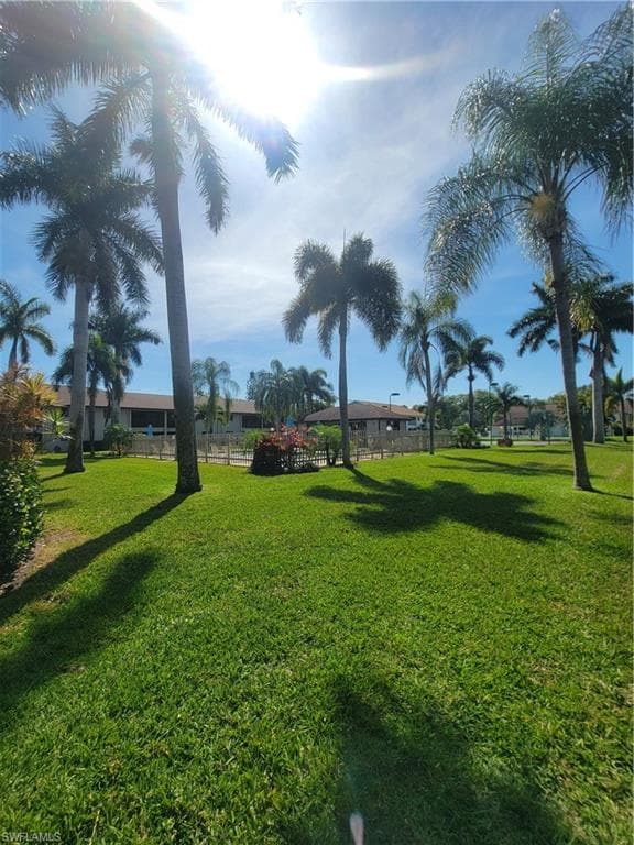 10 Beth Stacey BLVD 108 LEHIGH ACRES, FL 33936