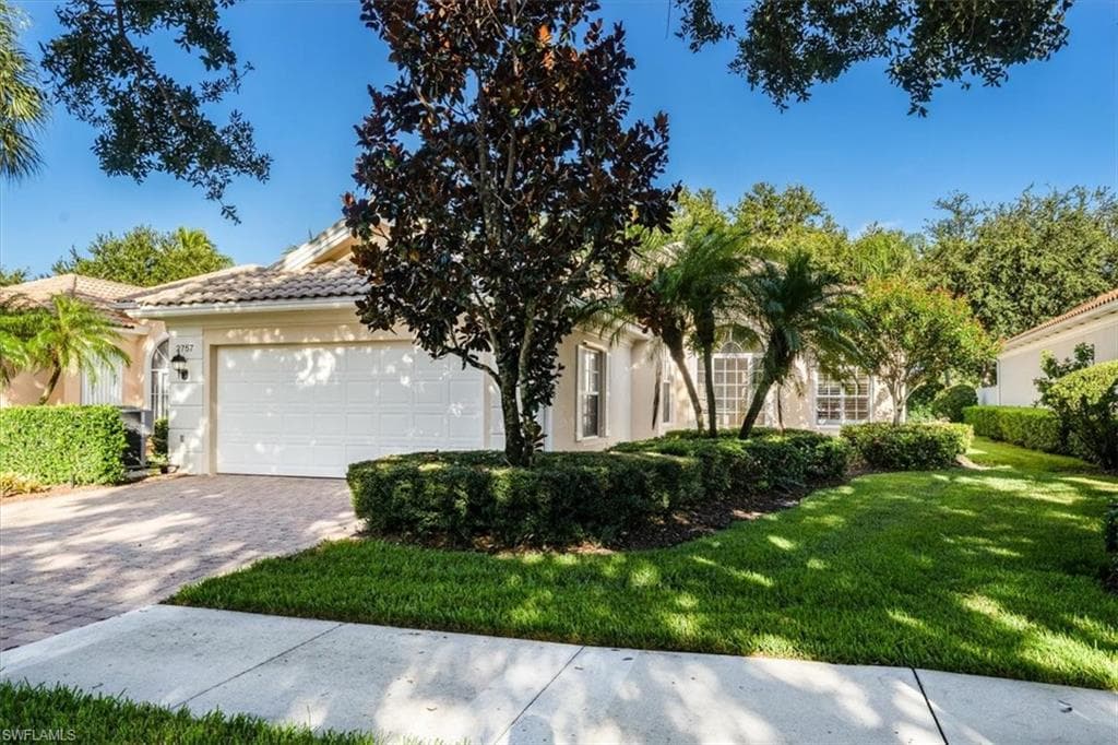2757 Island Pond LN NAPLES, FL 34119