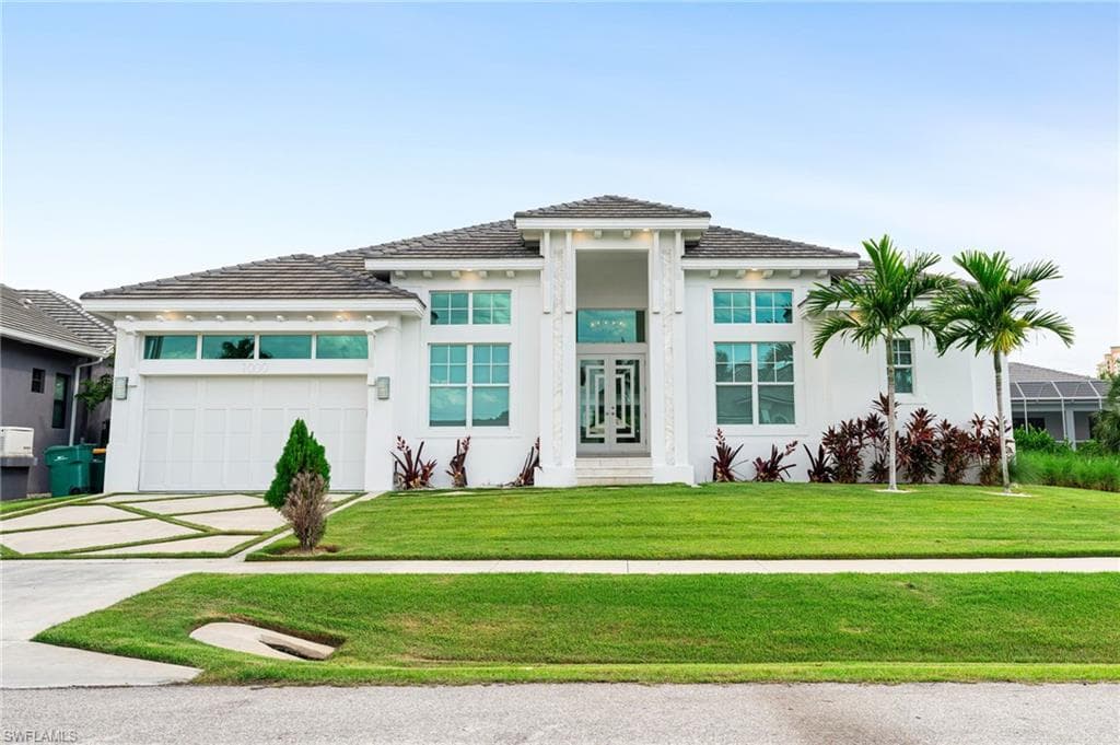 1000 Mendel AVE MARCO ISLAND, FL 34145
