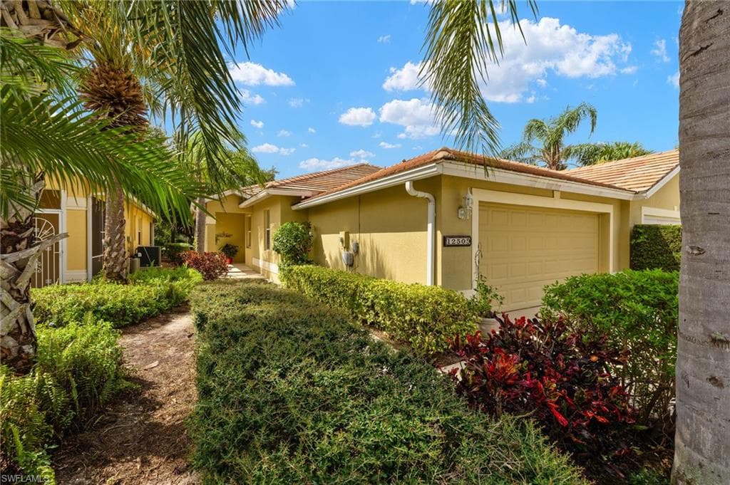 12509 Stone Valley LOOP FORT MYERS, FL 33913