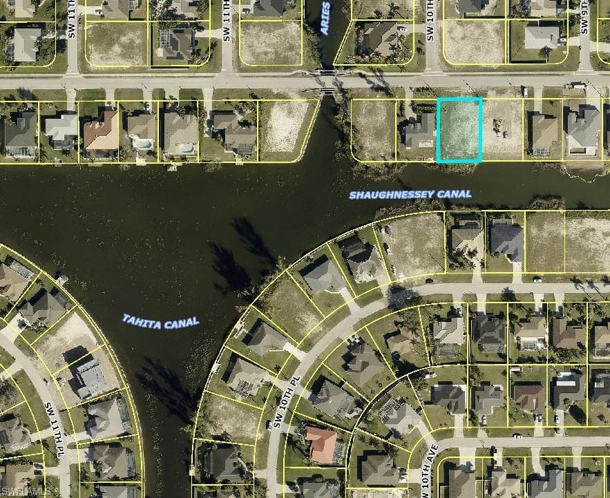 926 SW 28th ST CAPE CORAL, FL 33914