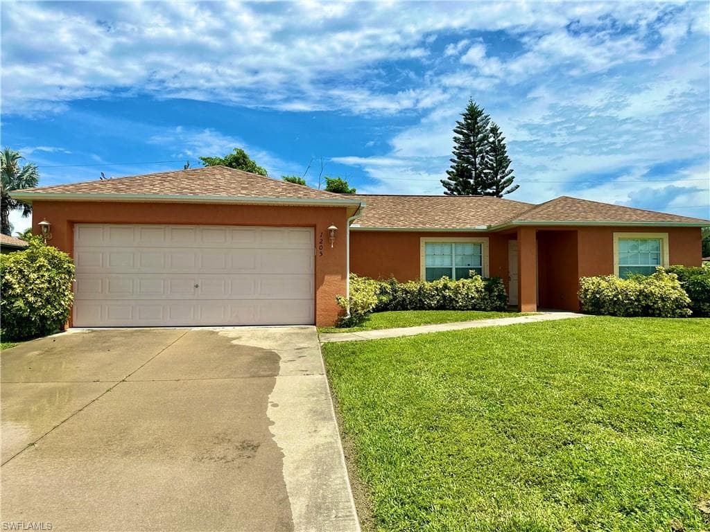 1205 SW 10th PL CAPE CORAL, FL 33991