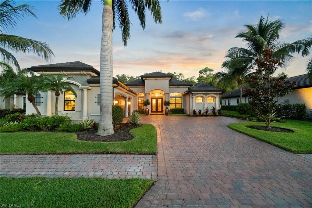 9899 Corso Bello DR NAPLES, FL 34113