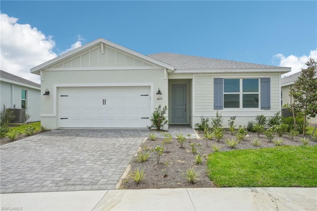 16677 Expedition CT PUNTA GORDA, FL 33982
