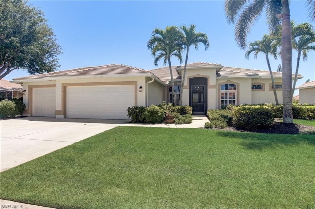 2239 Oxford Ridge CIR LEHIGH ACRES, FL 33973