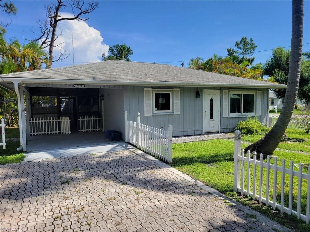 5384 Henley ST BOKEELIA, FL 33922