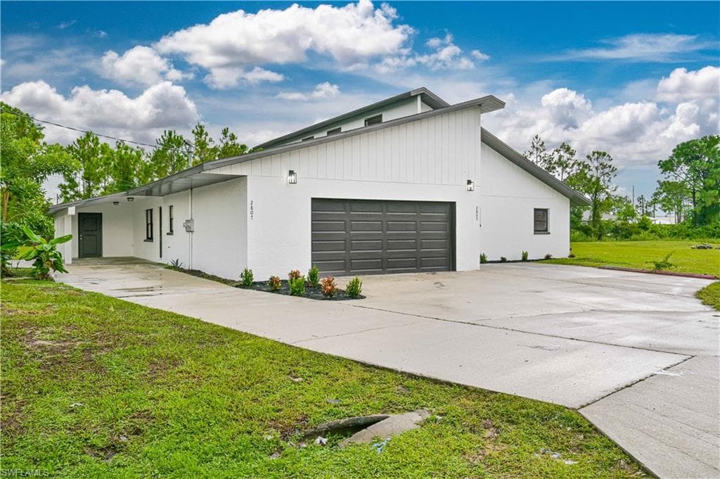 2805-2807 Hawalaska ST LEHIGH ACRES, FL 33973
