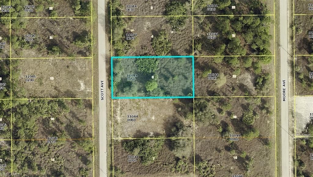 1914 Scott AVE LEHIGH ACRES, FL 33972