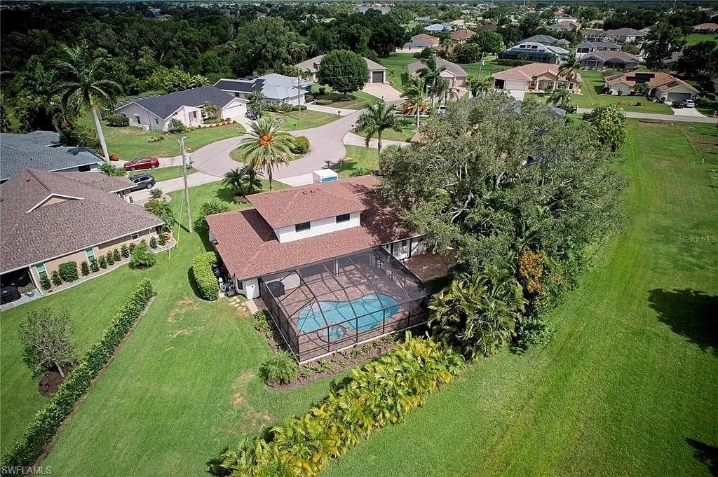 26097 Waterfowl LN PUNTA GORDA, FL 33983