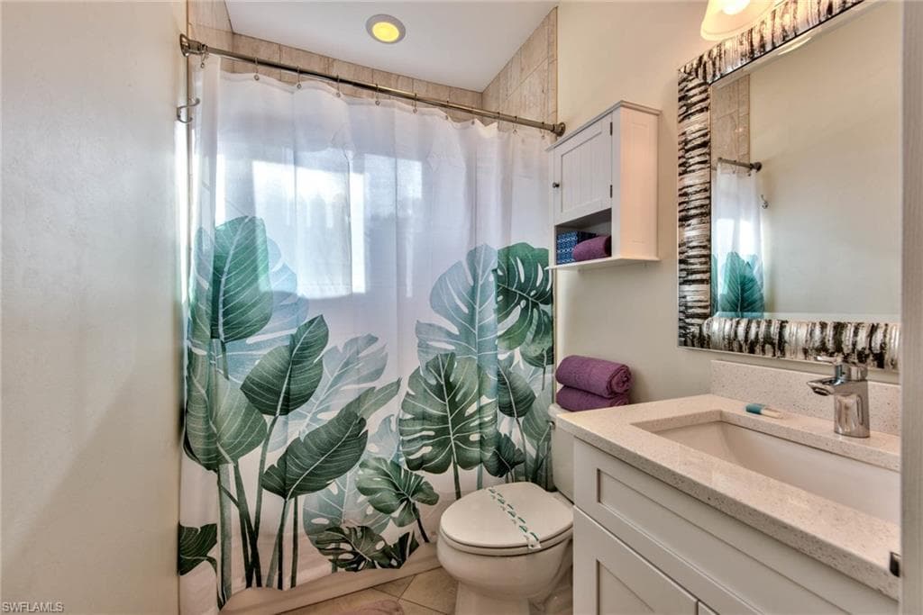 10091 Georgia ST BONITA SPRINGS, FL 34135