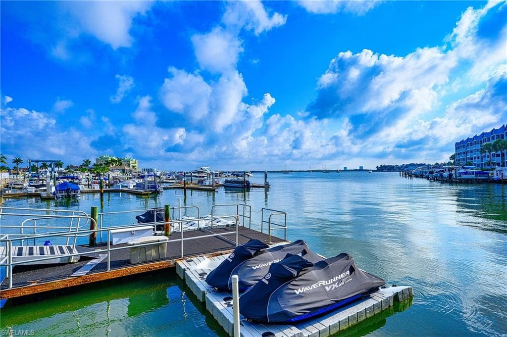995 Anglers CV N306 MARCO ISLAND, FL 34145