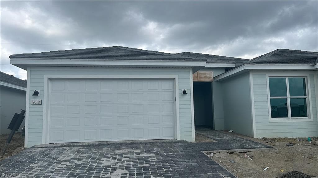 9013 Wisteria WAY NAPLES, FL 34114