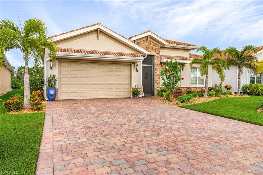 3698 Avenida Del Vera NORTH FORT MYERS, FL 33917