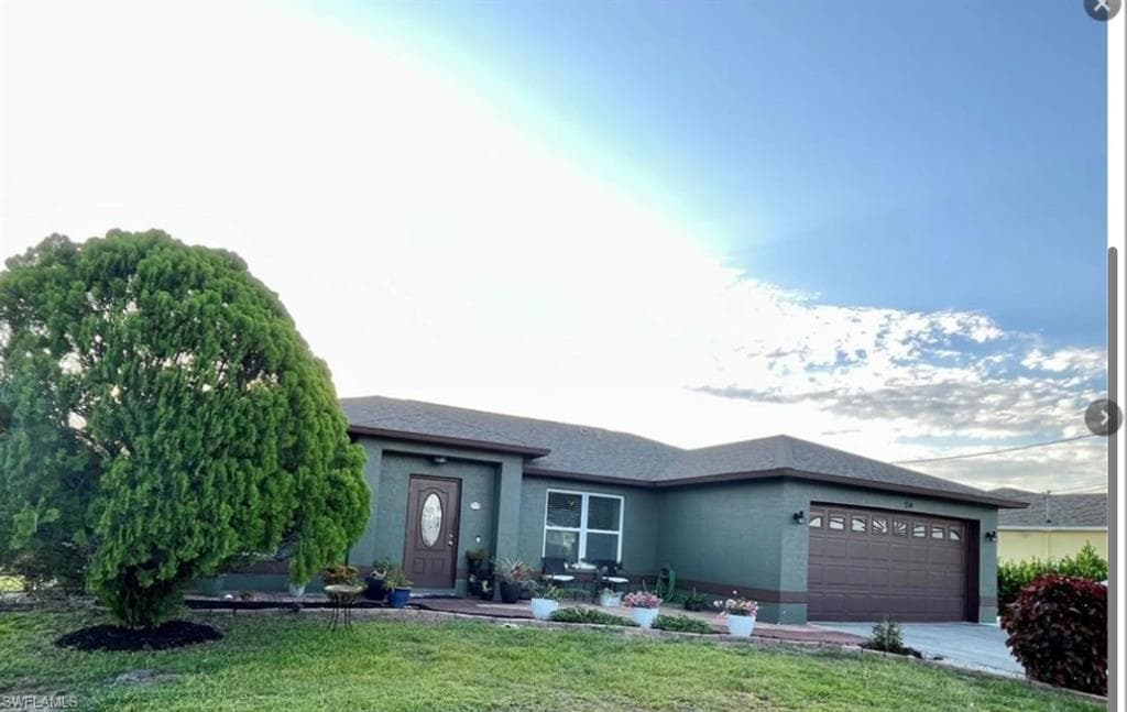 714 Zephyr AVE FORT MYERS, FL 33913