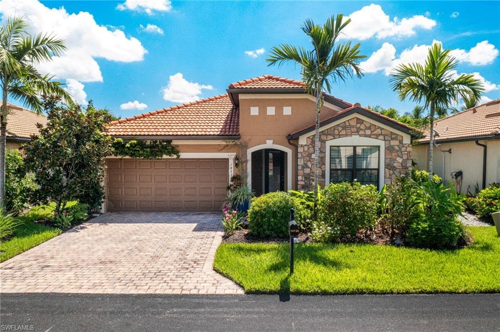 14730 Laguna DR FORT MYERS, FL 33908