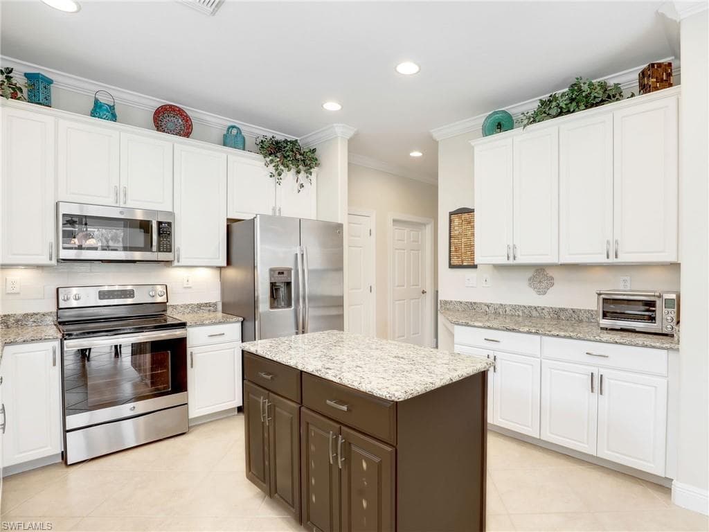 12839 Carrington CIR 102 NAPLES, FL 34105