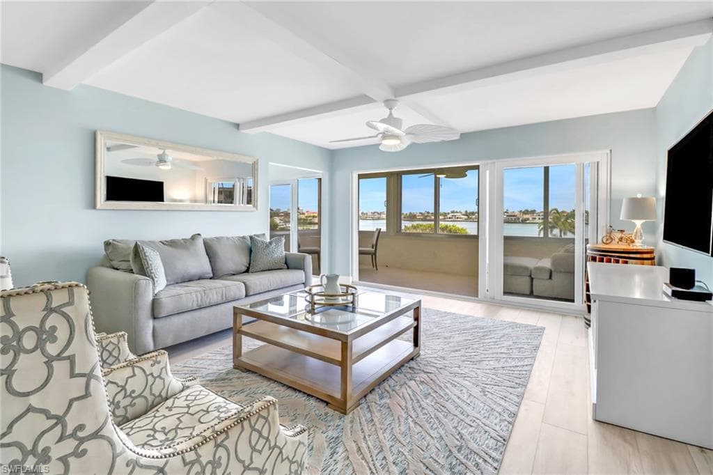 3420 Gulf Shore BLVD N 31 NAPLES, FL 34103