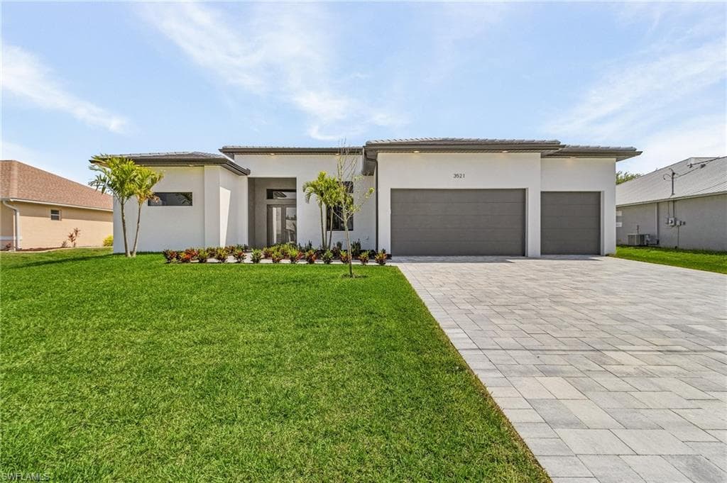 1409 SW 28 TER CAPE CORAL, FL 33914