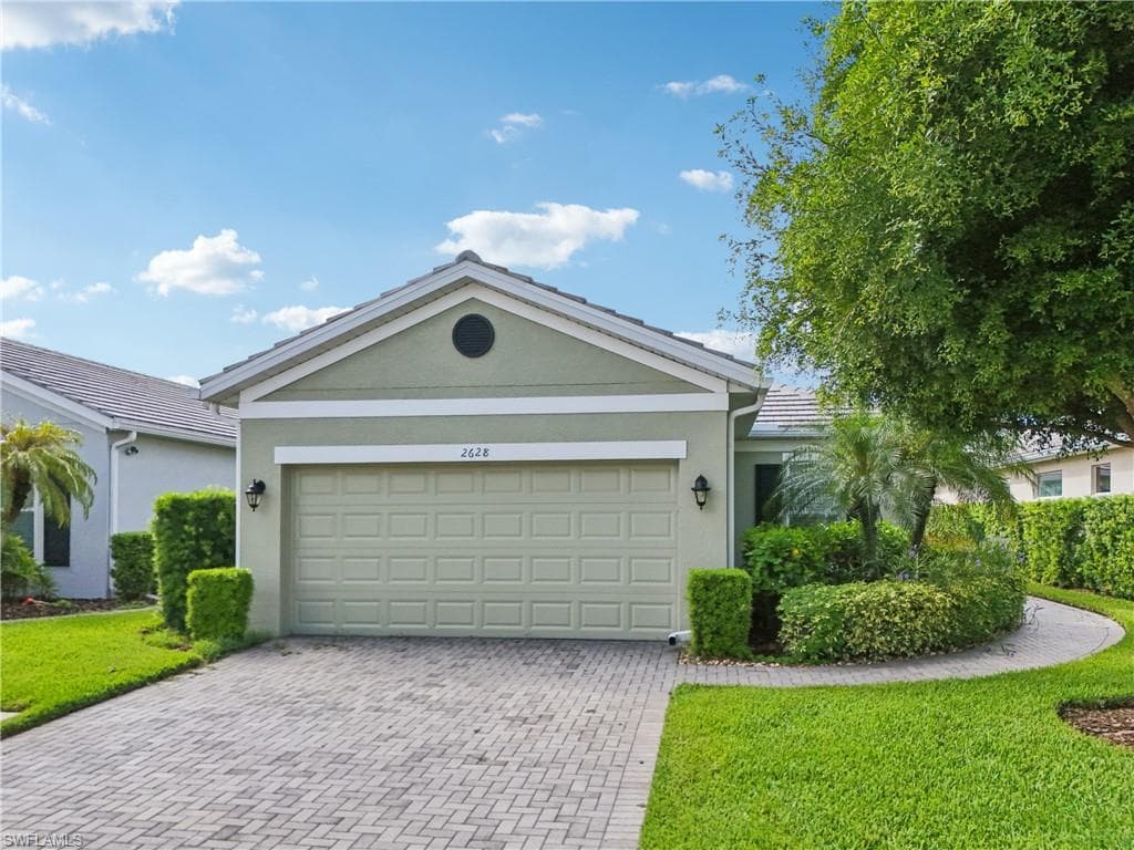 2628 Vareo CT CAPE CORAL, FL 33991