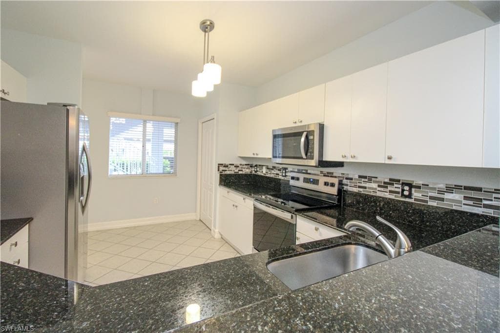 7819 Regal Heron CIR 106 NAPLES, FL 34104
