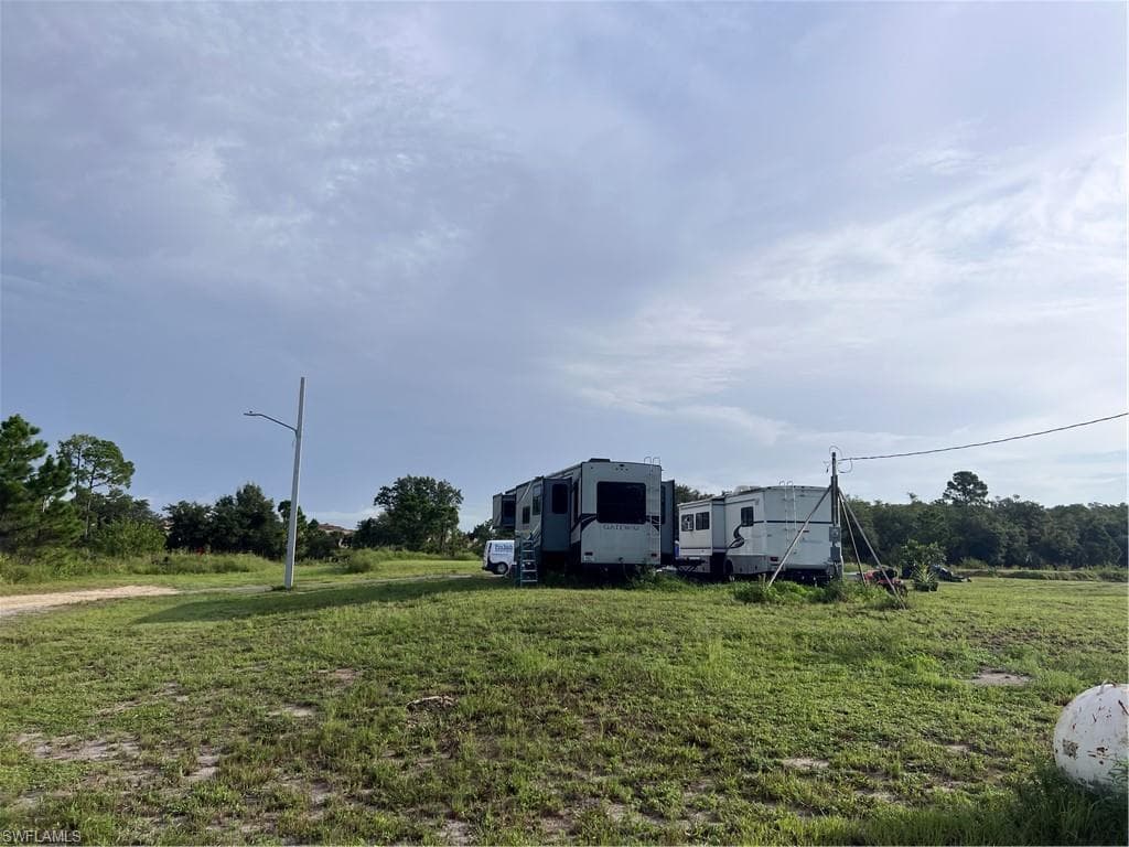 7500 June AVE N LEHIGH ACRES, FL 33971