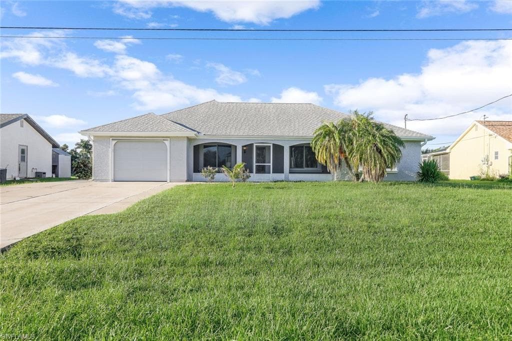 17075 Edgewater DR PORT CHARLOTTE, FL 33948