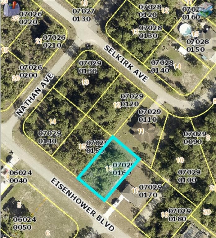 367 Eisenhower BLVD LEHIGH ACRES, FL 33974