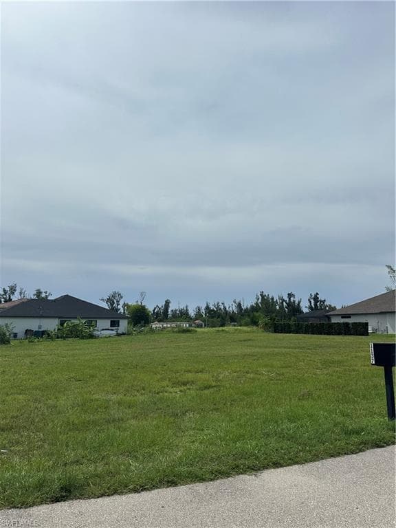 1901 SW 12th ST CAPE CORAL, FL 33991