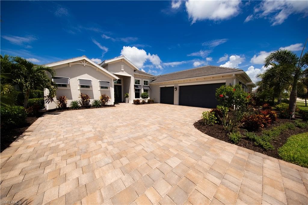 18508 Wildblue BLVD FORT MYERS, FL 33913