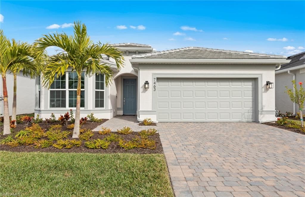 7463 Blue Salvia DR NORTH FORT MYERS, FL 33917