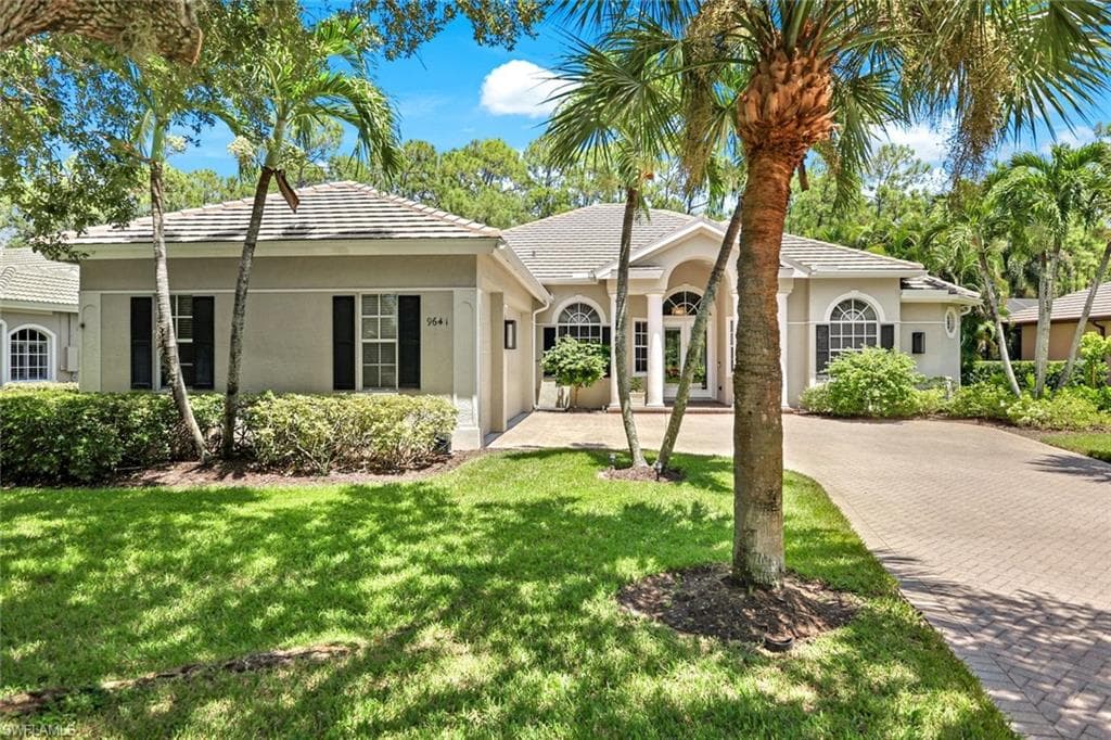 9641 Wilshire Lakes BLVD NAPLES, FL 34109