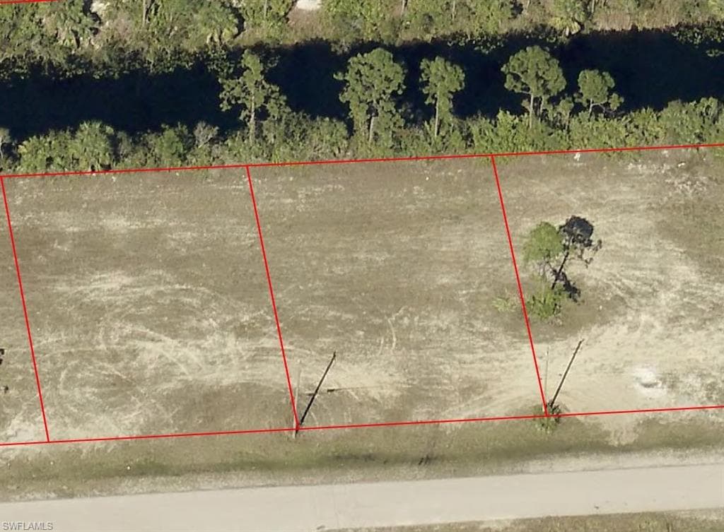 2227 NW 30th ST CAPE CORAL, FL 33993