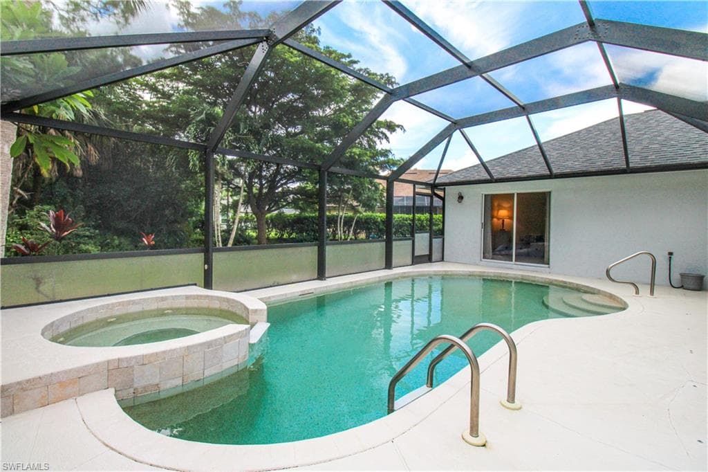 124 Heritage WAY NAPLES, FL 34110