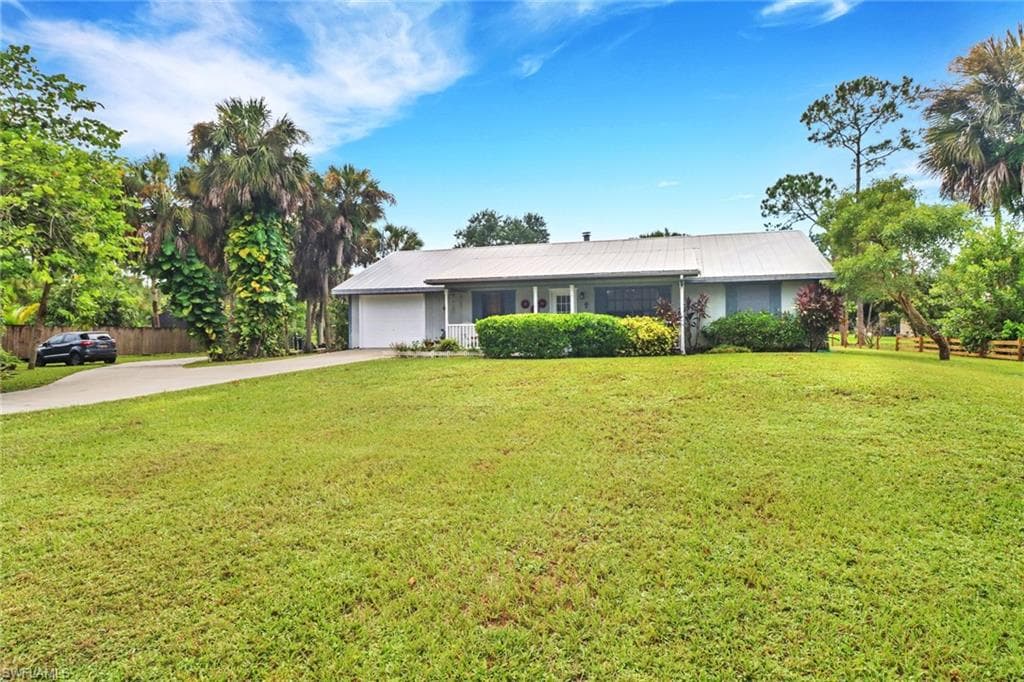 541 18th ST SE NAPLES, FL 34117