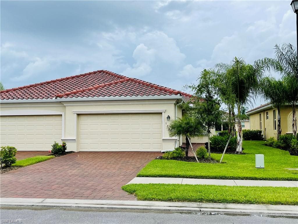 1791 Alameda DR NAPLES, FL 34120