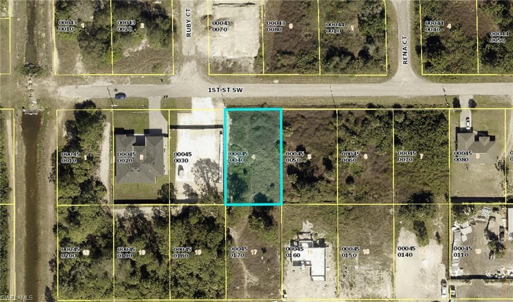 3313 1st ST SW LEHIGH ACRES, FL 33976