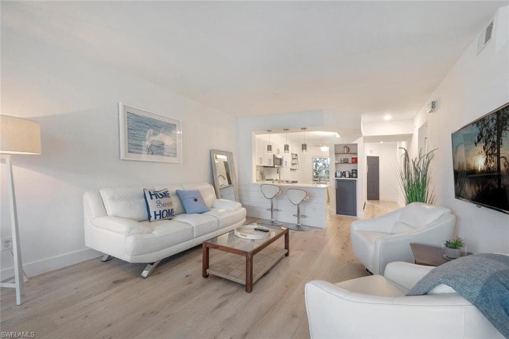 2486 Orchid Bay DR X103 NAPLES, FL 34109
