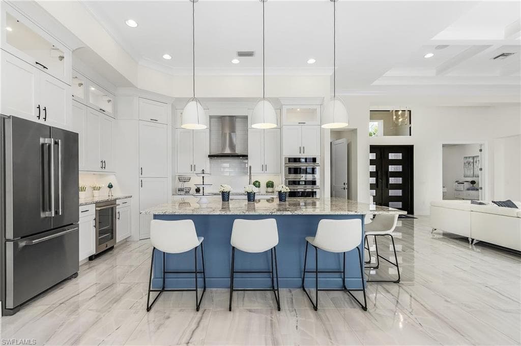 2579 Surfside BLVD CAPE CORAL, FL 33914