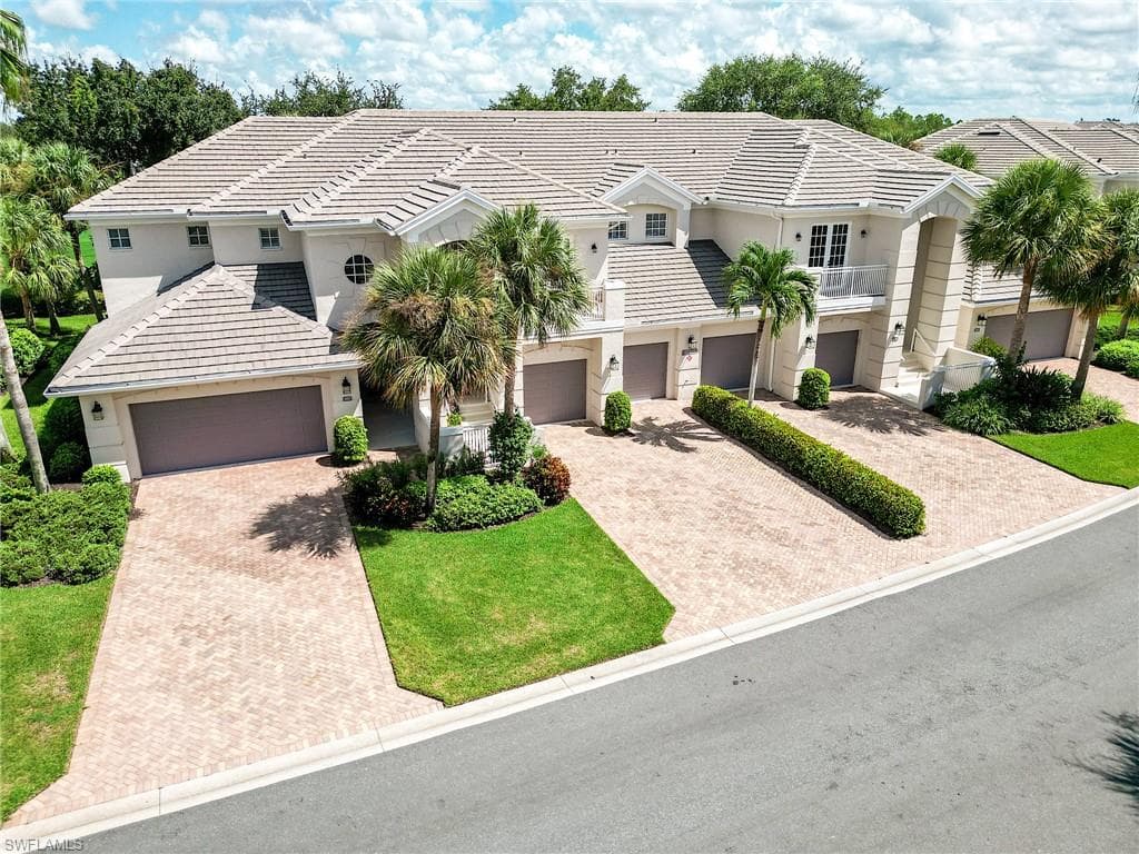 9540 Cypress Hammock CIR 101 ESTERO, FL 34135