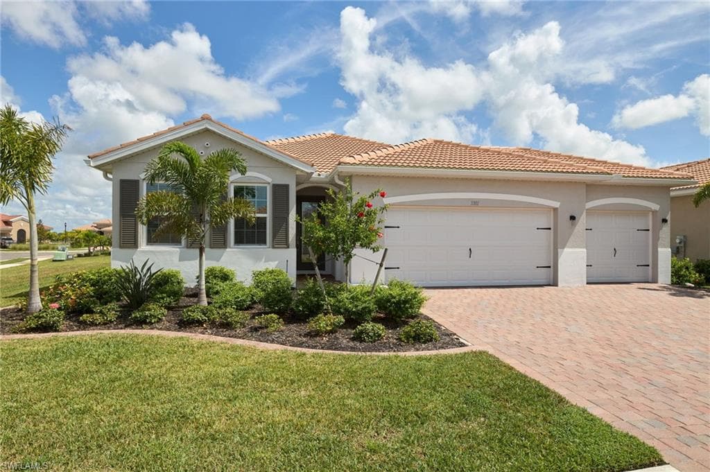 3381 Cherry Palm DR NORTH FORT MYERS, FL 33917