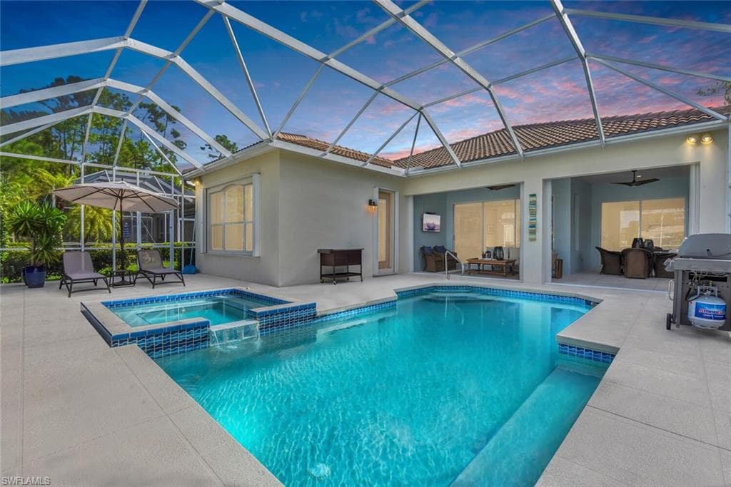8727 Gleneagle WAY NAPLES, FL 34120