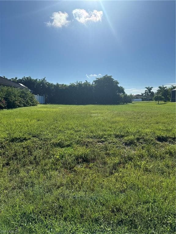 4001 SW 25th PL CAPE CORAL, FL 33914