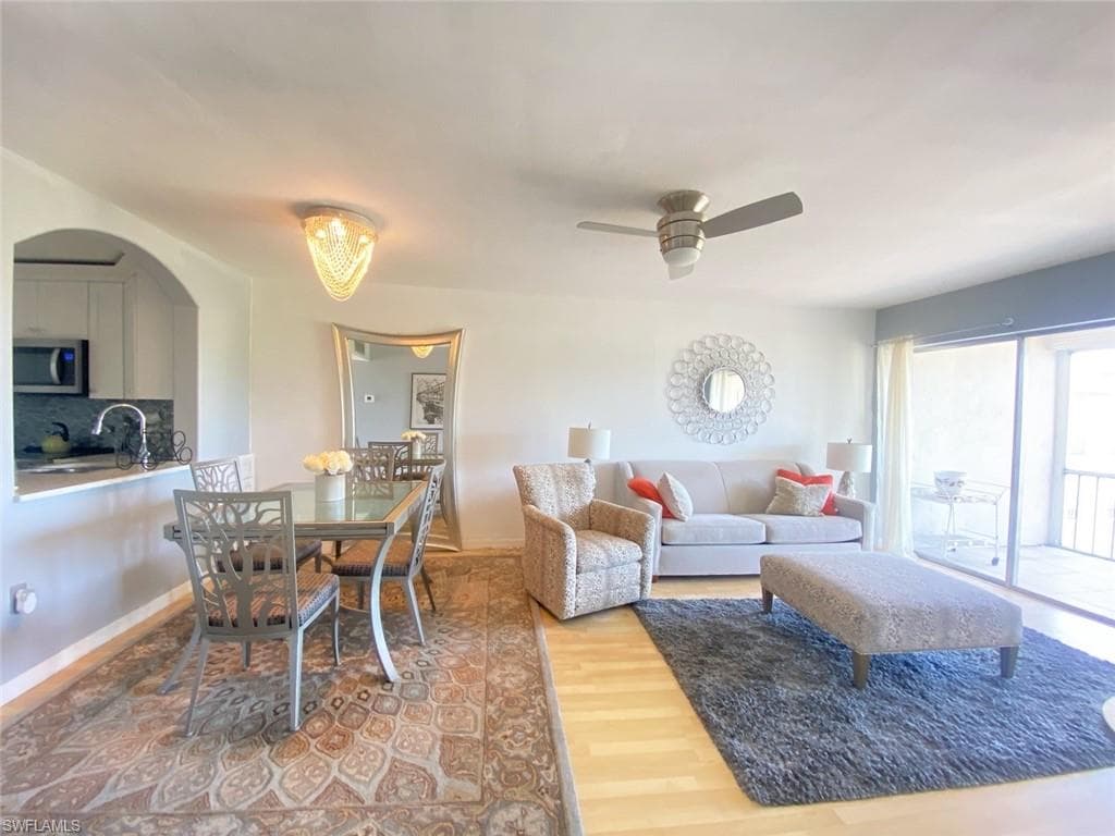 1624 Pine Valley DR 302 FORT MYERS, FL 33907